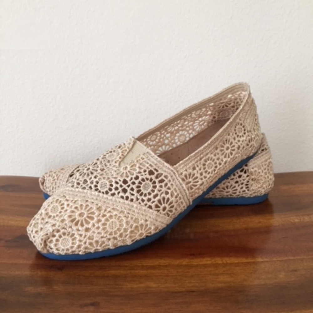 Zigi soho 'Clove' Flats in Natural Lace